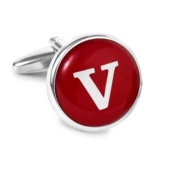 CUFFLINKS FEATURING A LETTER V