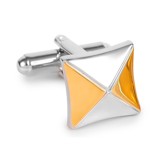 CUFFLINKS WITH SQUARE SHAPE